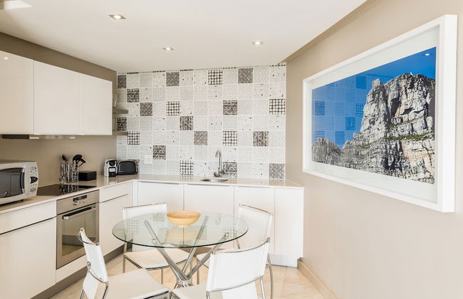 Lions Eye Luxury Apartments - Photo 36