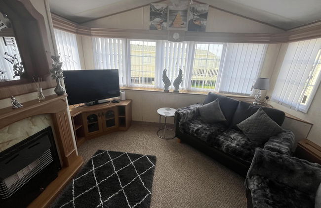 Cozy Cabin Retreat in Towyn - Foto 8