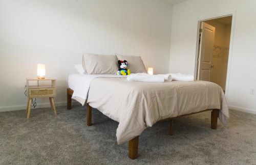 Modern Bright Home - Pool, Parks and Disney - Foto 7