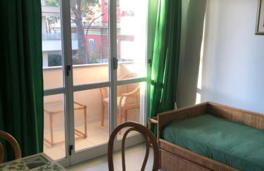 Recently Renovated Beachfront Retreat in Giulianova - Foto 18