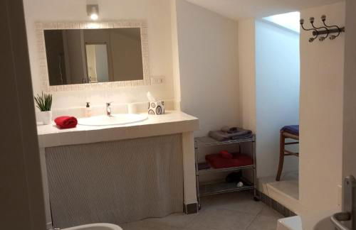 WHITE - San Pantaleo - Foto 19