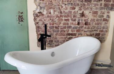 Stunning Industrial Loft in a former Power Plant Schaltzentrale - Foto 23