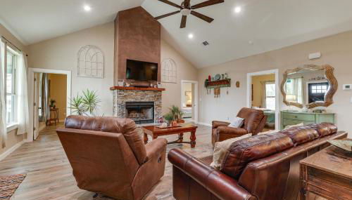 Country Home Near Fredericksburg Fire Pit and Grill - Foto 2