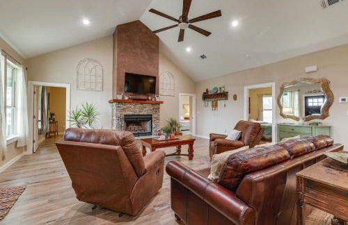 Country Home Near Fredericksburg Fire Pit and Grill - Foto 2