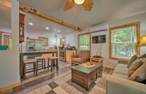 Waterfront Cottage in Fort Towson with 2 Decks! - Foto 3