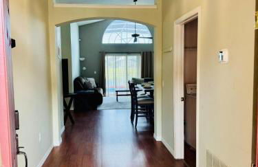 Private Pool House With Lake View, Near all Famous Attractions!!! - Foto 22