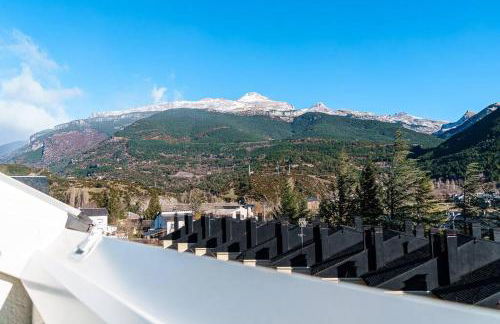 El Ventanal de Collarada - Photo 13