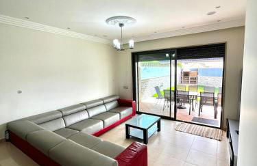 Funtastic Villa With Pool - Foto 12