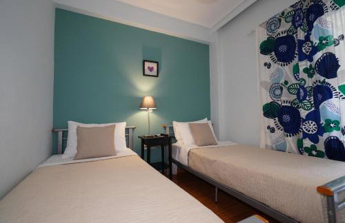 Garden Apartment next to the Mall -Private Parking - Photo 20