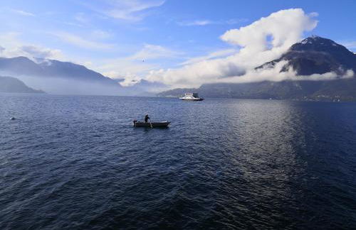 Near Villa Monastero and Castello di Vezio - Foto 58