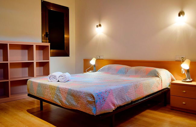 Apartamentos Pantebre 3000 - Foto 2