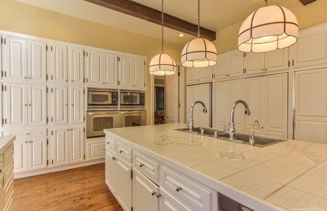 Lx33: Luxury Vacation Villa On Pebble Beach With Pool - Foto 19