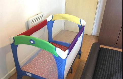 New Central Woking 1 and 2 Bedroom Apartments with Free Gym, close to Train Station - Photo 11