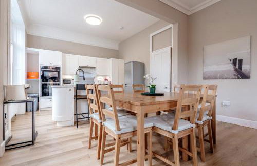 Classy private spacious flat - Foto 67