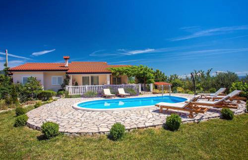 VILLA ANA - 3 bedroom villa with private pool and unspoiled natural environment - Photo 4