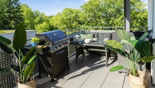 Luxus City Apartment - für Gruppen & Familien mit Whirlpool, Terrasse & Grill - Top Lage - Foto 5, Garden