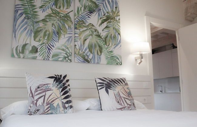 Apartamentos la Bicicleta - Photo 14