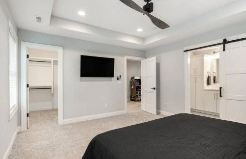 New Home, Dock, Home Theatre Projector, Hot Tub, Fire Pit, Kayaks - Foto 28