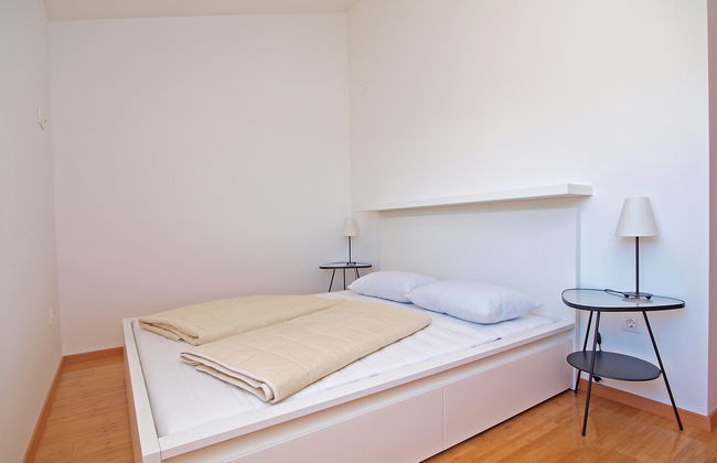 Claudia 1 - Photo 16