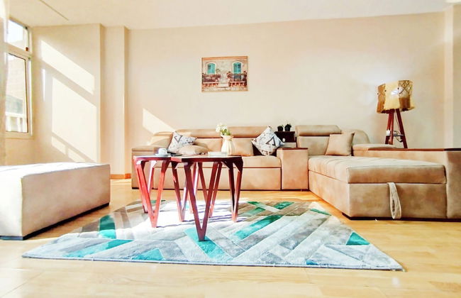 Garden City Apartment in Downtown Cairo - Foto 1