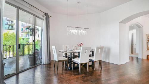 Spacious 3BR Villa w Mountain Views, 2 Patios & Private Garage Near Scottsdale - Foto 4