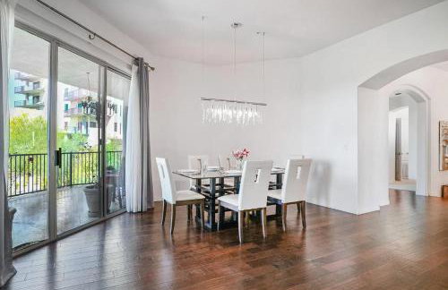 Spacious 3BR Villa w Mountain Views, 2 Patios & Private Garage Near Scottsdale - Foto 4