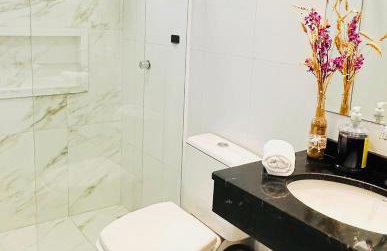 Sobrado aconchegante e espaçoso, ótima opção! - Foto 30