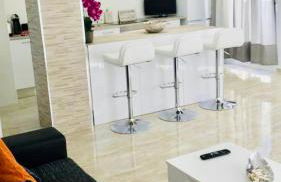 Boutique Apartment by the Sea - Photo 80