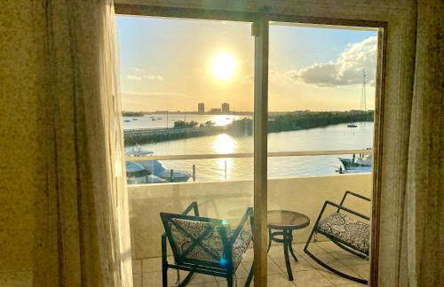 Deluxe waterfront one bedroom apartment with Miami Skyline view, free parking 5 mins drive to Miami Beach - Foto 25