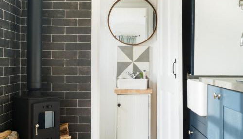 Purbeck Shepherd Huts - Photo 3