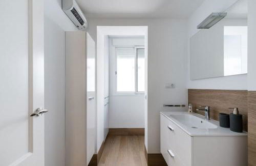 Apartamento moderno en Triana 2 dormitorios y aire acondicionado - Foto 9