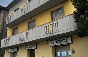 Spacious 4BR Suite & Prime Location and Comfort - Foto 19