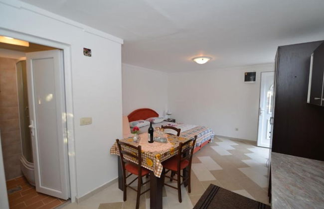 Tivat Bliss Apartments Close to Beach - Photo 12