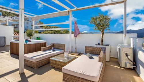 Luxury-Penthouse-La Mairena-Seaview-Jacuzzi-Marbella - Foto 3, sunbed