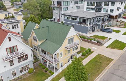 Lake Effect 3BR Home Steps to Everything 27 - Foto 93