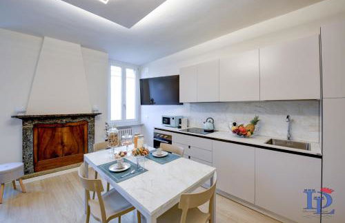 Apa Dom Downtown Family Apartment DesenzanoLoft Official Partner Homes & Villas by Marriott Bonvoy - Foto 9