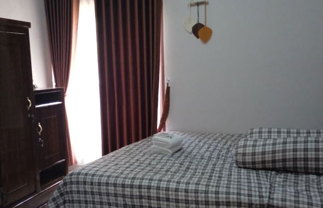 LieFly Prambanan Villa - Foto 2