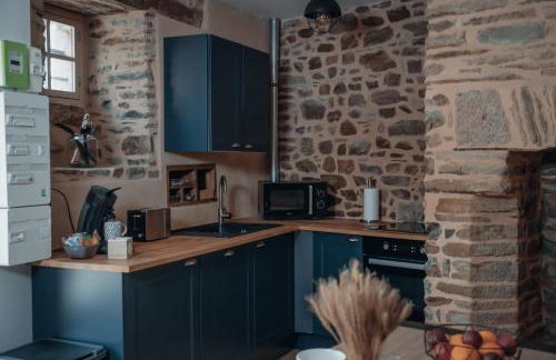 maison quartier médiéval au pied du château FOUGERES - Foto 10