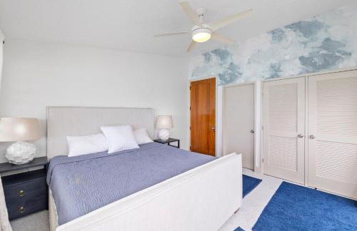 North Shore Beach House, 4BD, AC, Parking, WIFI, King Beds - Foto 6