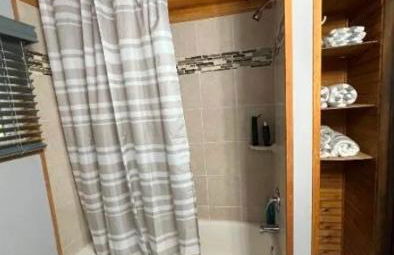 Peaceful 4 Bedroom Home located near Lake - Foto 2