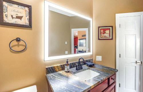 3 Mi Beech Mtn Resort Cozy Studio with Deck and View! - Foto 17