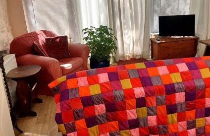 Apartment in the village of Moelfre - Photo 2