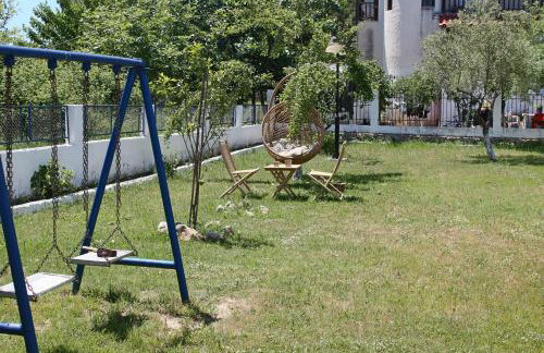 Nana's studios - Photo 40