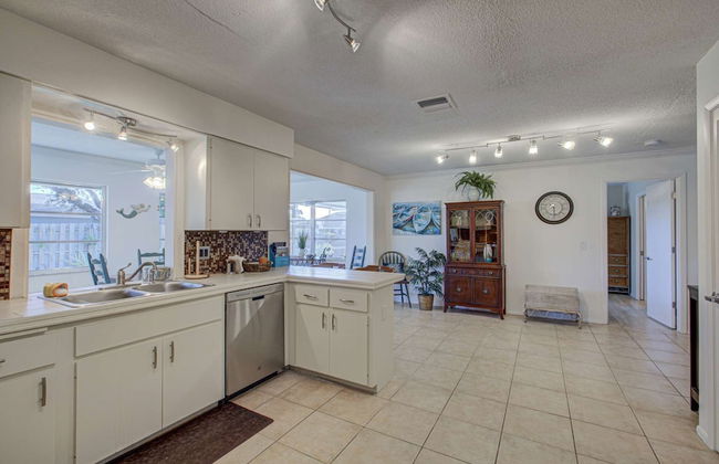 Peaceful Egret Pool Home in Venice - Foto 14