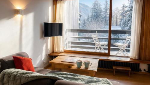 Bright apartment for 6 people in Chamonix - Photo 1