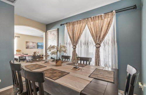 Entire Home in Surprise Downtown, Arizona - Foto 40