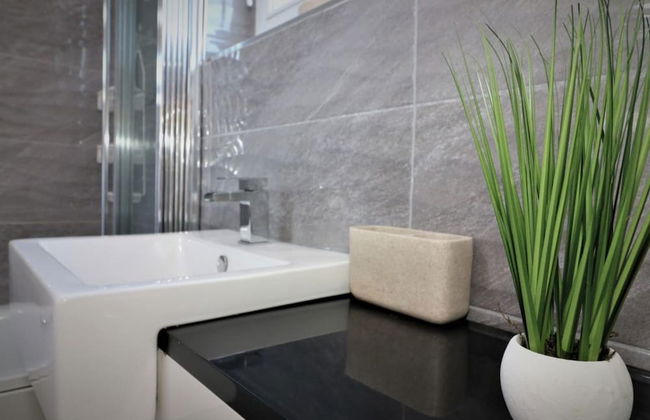 Dumbreck House - Glasgow - Photo 5