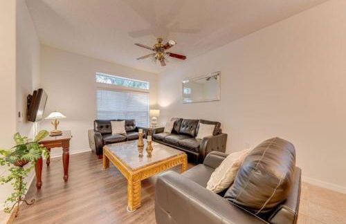 Beautiful Lake View Pool House Brand new Hot Tub - Foto 8