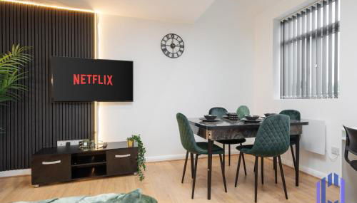 Sophisticated & Stylish Flat near Manchester Airport - Sleeps 9 - Foto 1