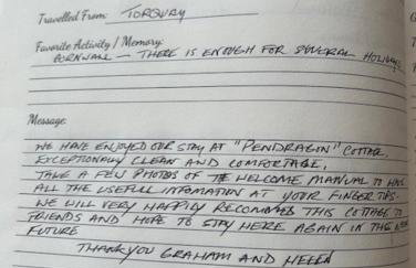 Pendragon - Photo 39